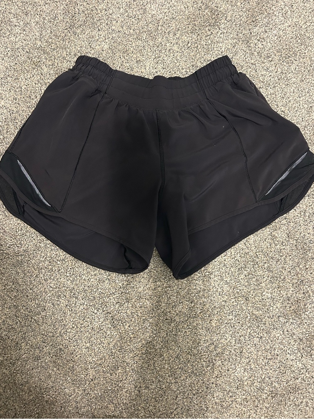 Lululemon Hotty Hot Short 4”